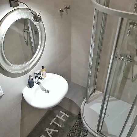 Royal Aleja Jana Pawla Ii Варшава