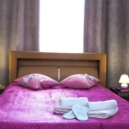 Royal Aleja Jana Pawla Ii 아파트 바르샤바